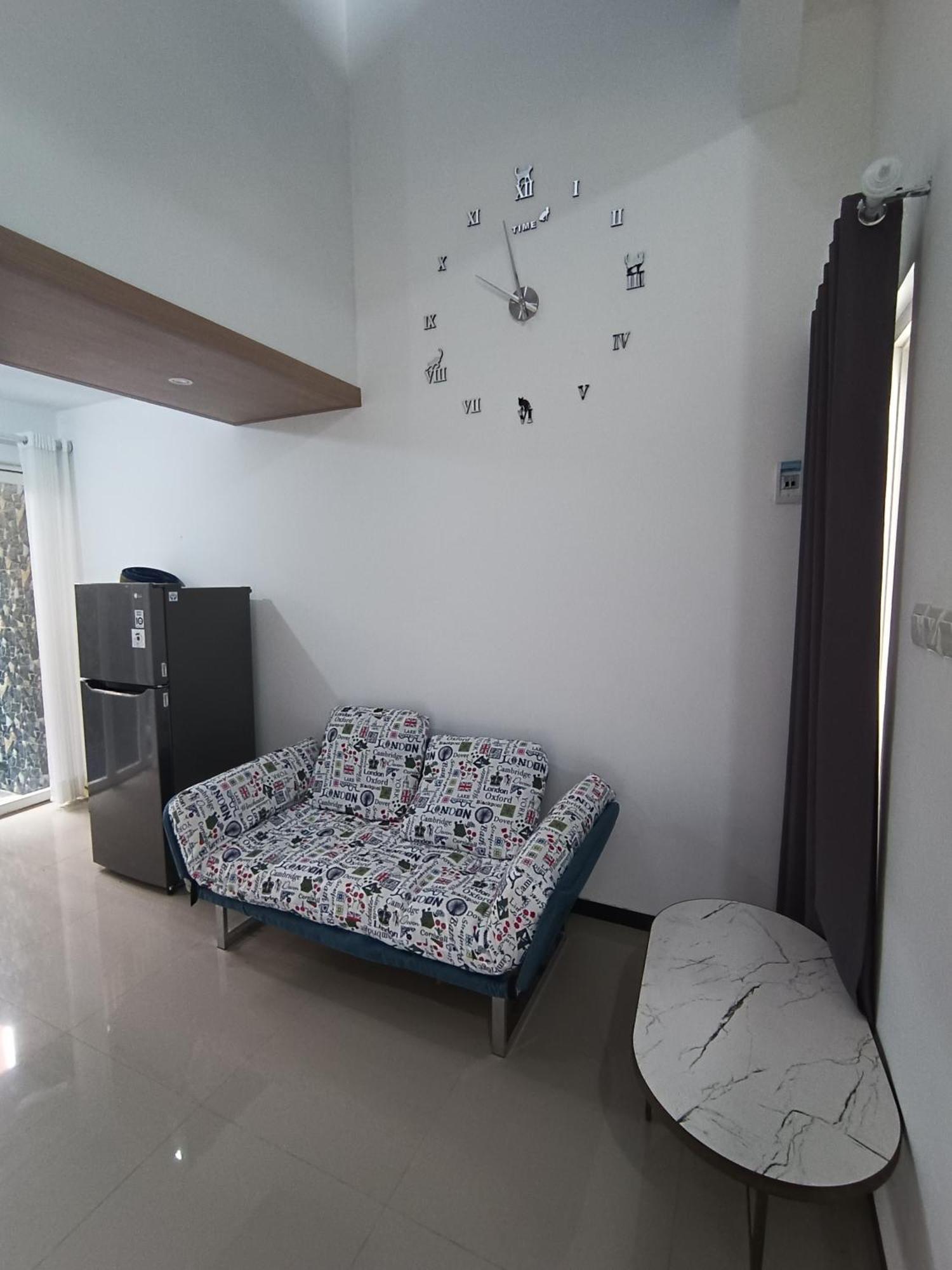 Villa Royal Arois Syariah Dekat Jatim Park 3 Tlekung Exterior photo